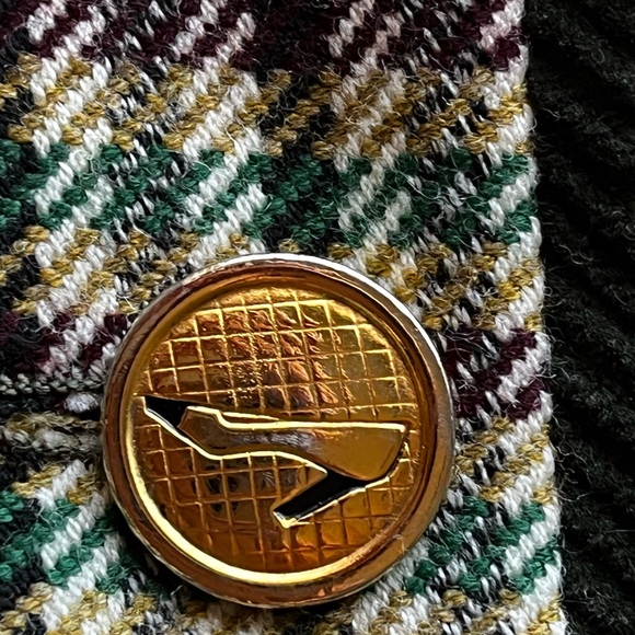 Chanel Vintage Jacket - Picture 4 of 8